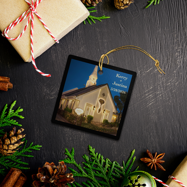 Chapel_of_the_Flowers_Las_Vegas_Porcelai_Square_Lifestyle02_Mockup.png_15473228