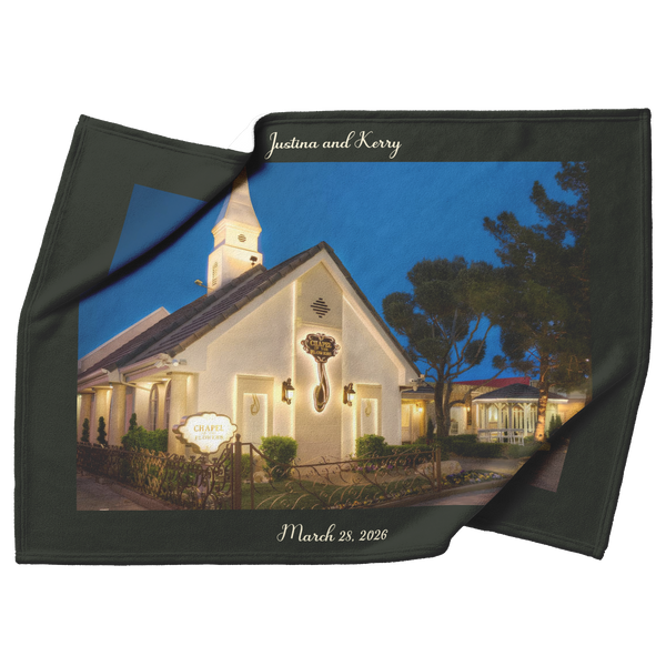 Chapel_of_the_Flowers_in_Las_Vegas_blank_H_Blanket_Top_Bottom_Folds_Mockup.png_15473204